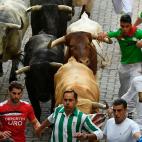 5c8af138230000040123f323