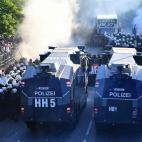 5c8af1242500000d04c9e37d