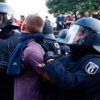 5c8af1282400000a05a3ee88