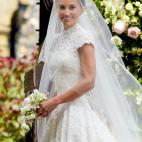 5c8ad4c2360000ba1a6c26e9