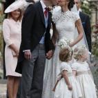 5c8ad4cc2500000d04c9babb