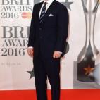 5c8b1c0a250000e203ca0f90