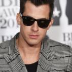 5c8b1c0b2000009d0370292f