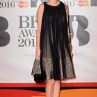 5c8b1c11360000ba1a6c7b79