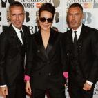 5c8b1c122300000401242062