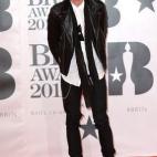 5c8b1c18230000d504242075