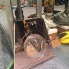 Un bolso retrofuturista de su colección.