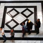 5c8ace7d360000e01c6c1b4c