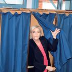 5c8ace82230000d50423be8c