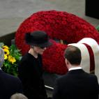 5c8aeda82400000a05a3e9f3