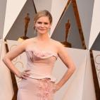 5c8aa64a2000009e046f7a57