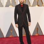 5c8aa64b2400004205a369b0