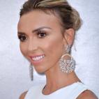 5c8aa665360000c81a6bcc17