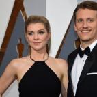 5c8aa6732000009d036f7ab6