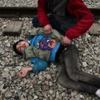 5c8b24632300005400e7aef8