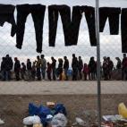 5c8b24642500000d04ca27c0