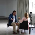 5c8a80102300002f00e6a376