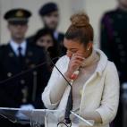 Sarah Esmael Fazal, hermana de Sabrina Fazal, asesinada en los atentados, interviene en el homenaje de hoy.