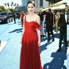 Rachel Brosnahan, de Oscar de la Renta