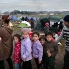 5c8b12d12500000704c9fad4