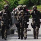 5c8ae1fd230000dd0423dedd