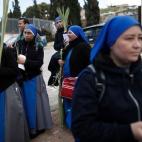 5c8b3bd324000093024d2af9