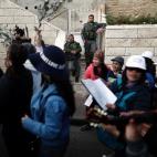 5c8b3bd520000043047073ab