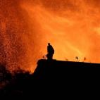 5c8a741a360000ba1a6b7ec3