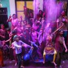 5c8b0ba13b000072066cd9d9