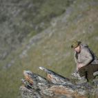 5c8a707f20000045046f2870