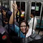 5c8b0cb13b000070066cdc0b