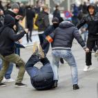 5c8b1390360000ba1a6c682e