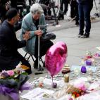 5c8ad7ae360000ba1a6c2b9c