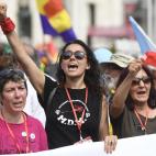 5c8ad8c9230000040123d09b