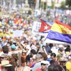 5c8ad8cb240000f404a3cb97