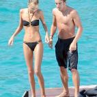 5c8a6b932500005206811f7d