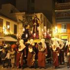 Lunes Santo, Procesión del Señor del Perdón, imagen del Señor del Perdón y San Pedro Llorando (placeta de Borrero)