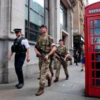 5c8ad6ee3b000054066cab70