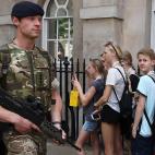 5c8ad6f1240000f7054c8cc2