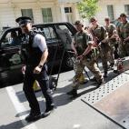 5c8ad6f6230000040123cdd8