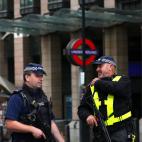 5c8a68e6260000f903fe5040