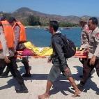 5c8a63f3260000e104fe49f8