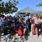 5c8a63f5260000ea04fe49fe