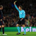 5c8b1699360000c81a6c6e21