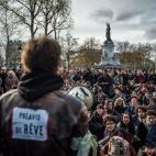 5c8b15be250000e203ca0114