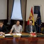 5c8aa786250000bd05817c5f