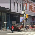 5c8ad3fb2500000704c9b929