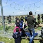 5c8b1b3520000045047026c3