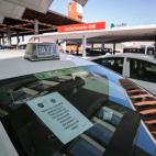 5c8a5fd8360000a61b6b66bb