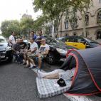 5c8a5fdd250000e203c8f7ee